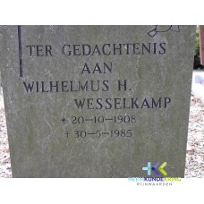Grafstenen kerkhof Herwen Coll. HKR (92) W.H.Wesselkamp